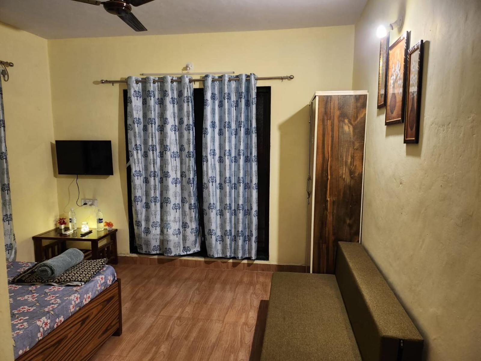 Bhumi Holiday Home Алибаг Екстериор снимка